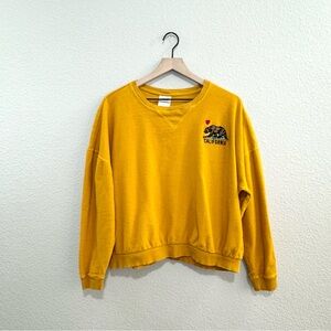 3/$20 Freeze California Bear Yellow Embroidered Sweatshirt XL Unisex